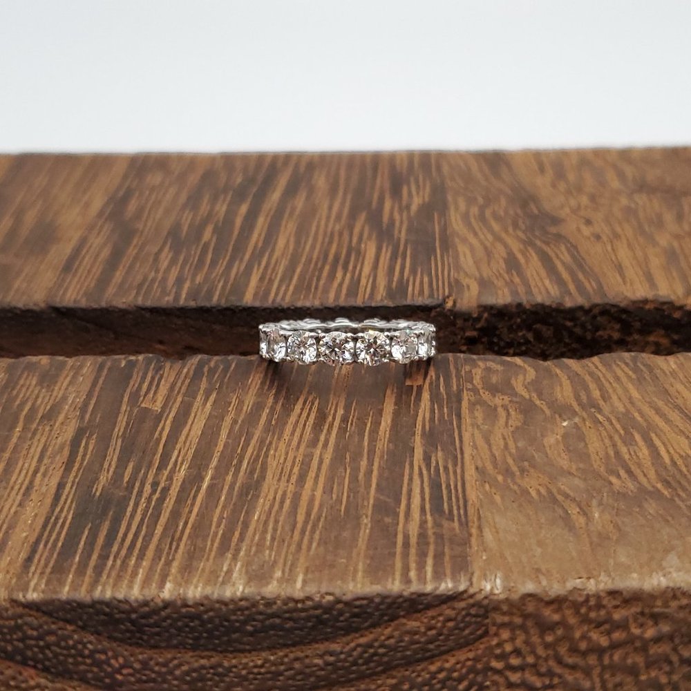 Size 6 925 Sterling Silver 4.5 Carats Of Moissanite Diamonds Ring